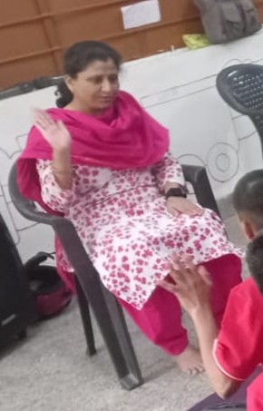 Mrs. Reva Thakur