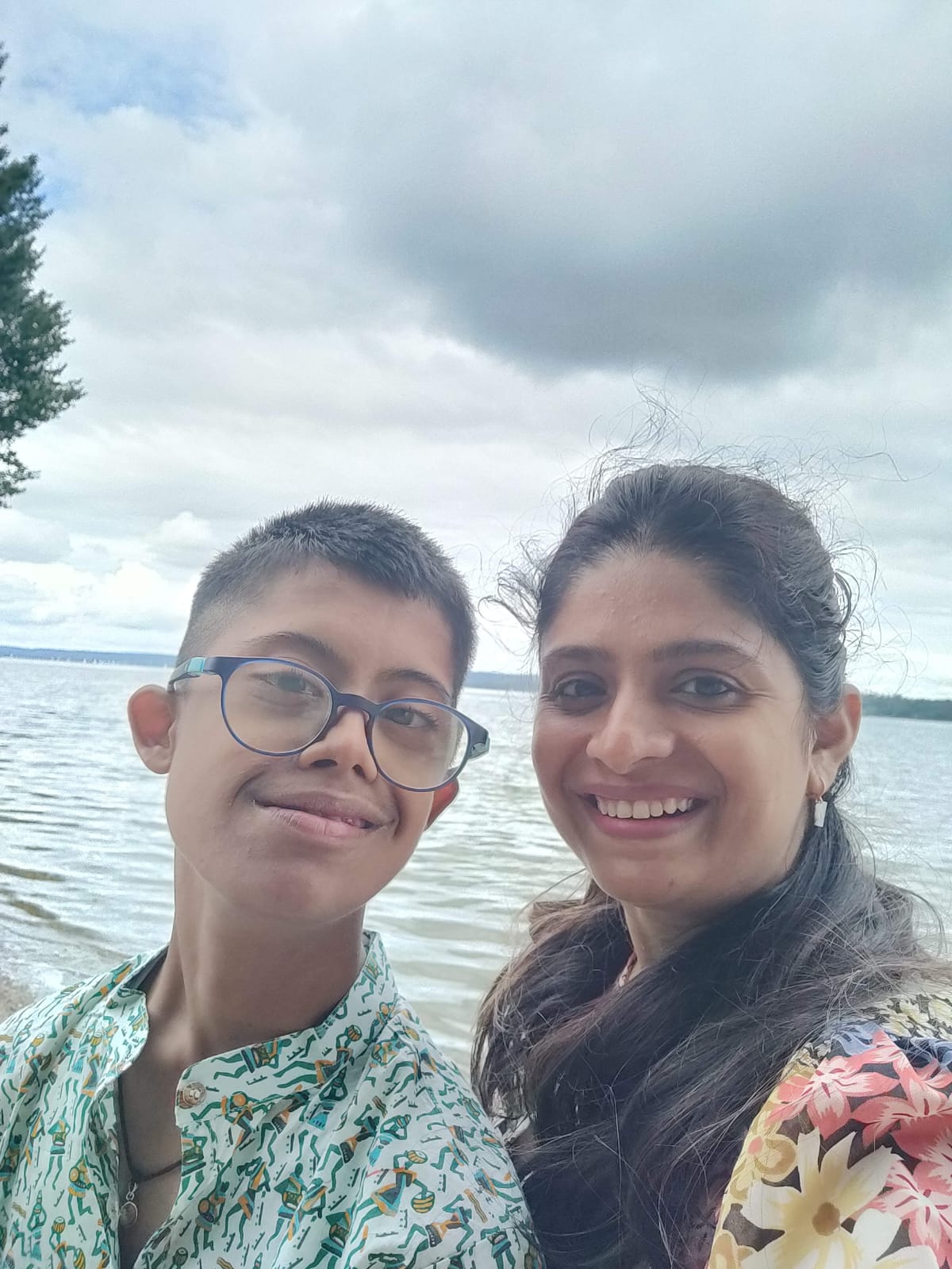 Girish & Savita Mhasawde