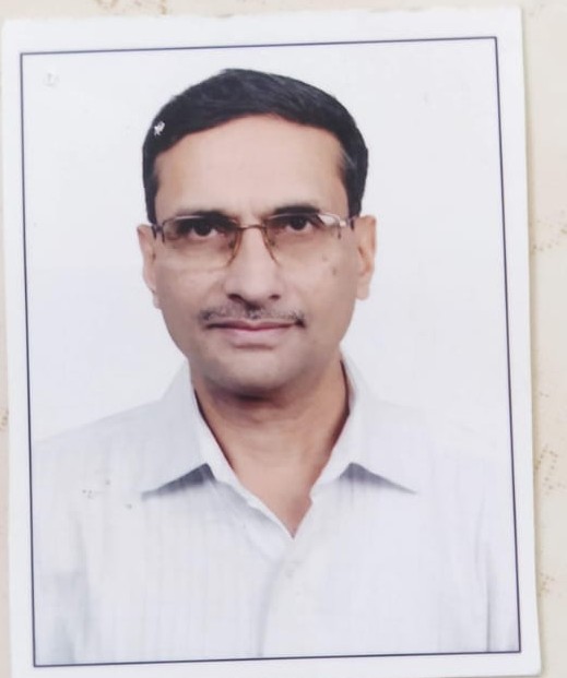 Shri Shirish Sumant